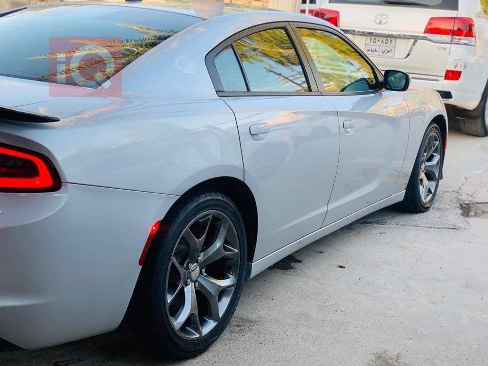 دودج تشارجر